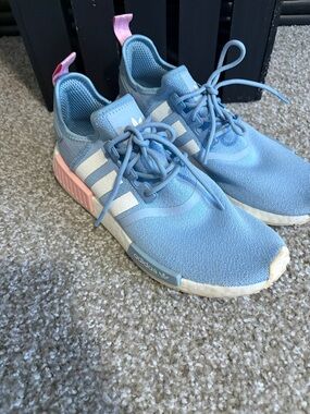 adidas Light Blue Knit Sneakers with Pink Heel Tabs
